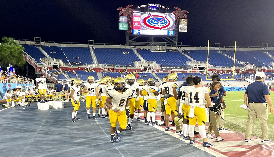 DISTRICT CHAMPIONSHIP: No. 2 St. Thomas Aquinas and No. 5 Dillard Tonight